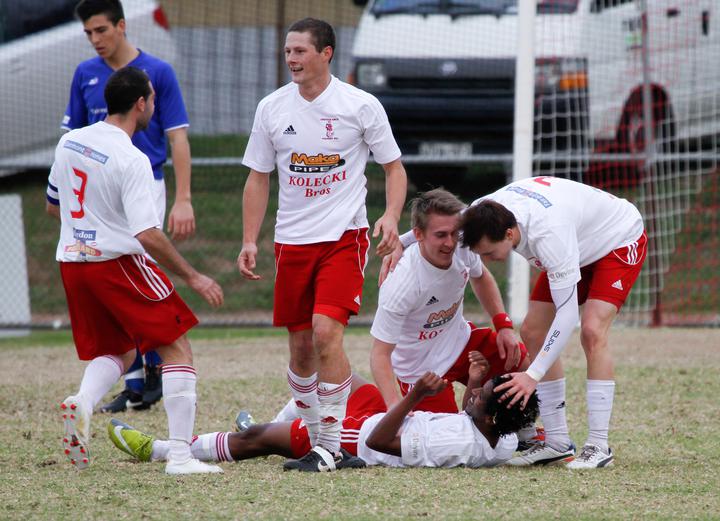 Croydon Vs Adelaide Blue Eagles 9-6-12-108.jpg